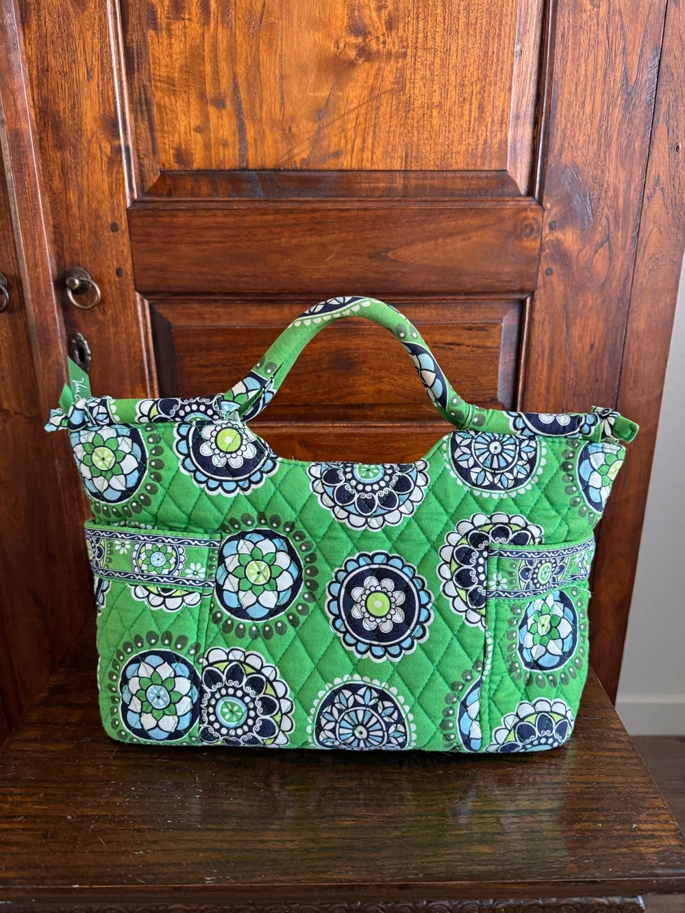 Vera Bradley Gabby quilted satchel handbag Cupcakes Green pattern